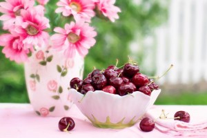 cherries-in-a-bowl-773021_1280